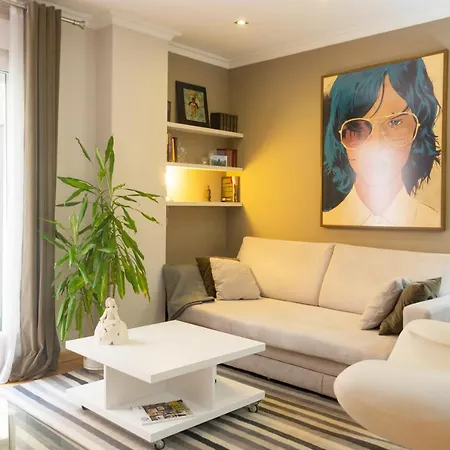 Living4malaga Atarazanas Executive *